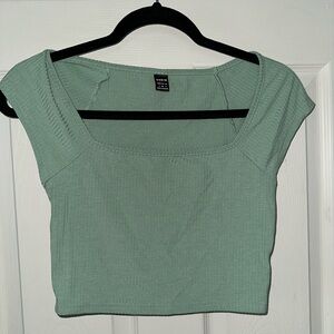SHEIN top in size small